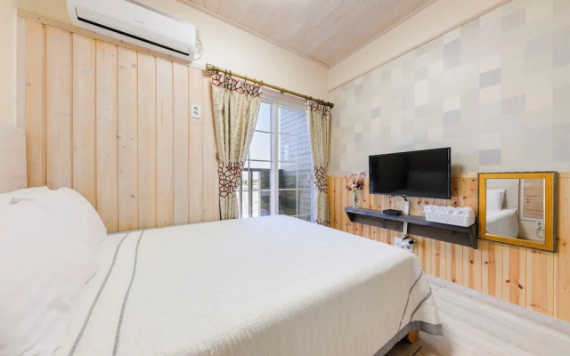 Jeju Aewol Sea Fragrance Pension