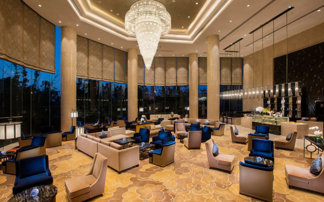 Hilton Wuhan Riverside