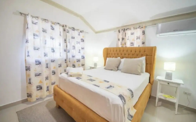 Charming 1b Apto Walk To The Beaches & Main Street