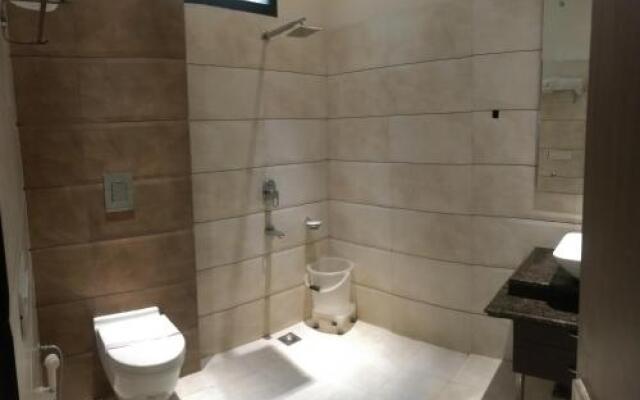 Hotel Aroma Inn