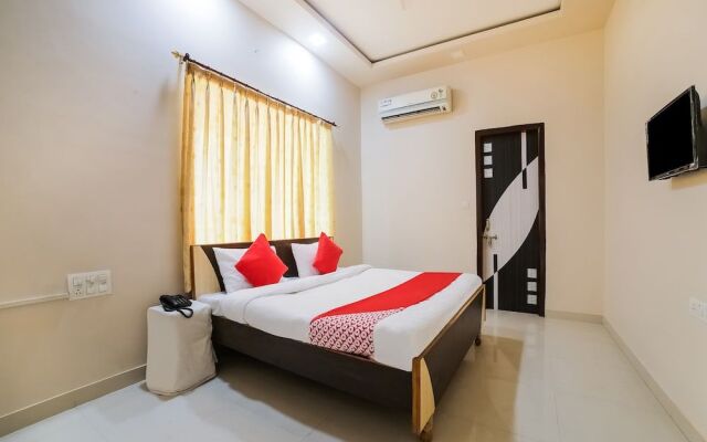 Oyo 37963 K R Guest House
