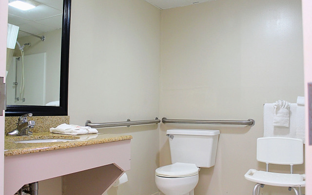 Baymont by Wyndham Springfield