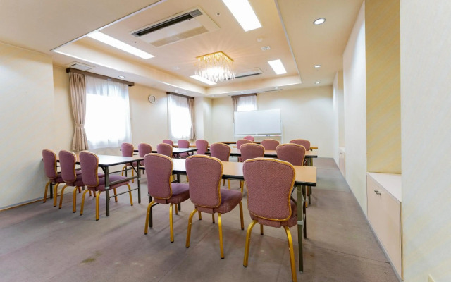 Oyama Palace Hotel