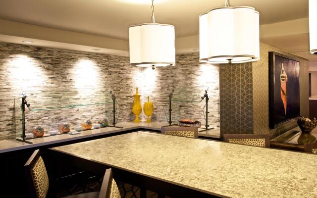 Sheraton Minneapolis West Hotel