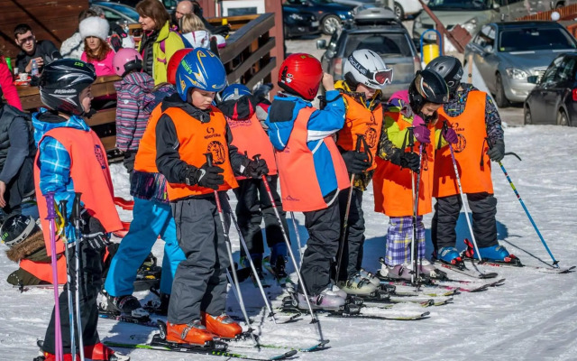 Borovets Gardens Luxury apartment E11