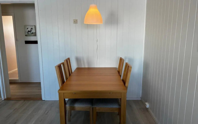 Midnattsol Rom Og Hytter