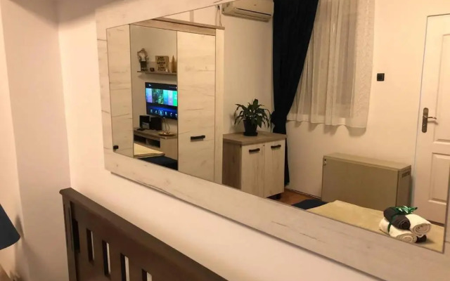 Apartment Balkanska City Center