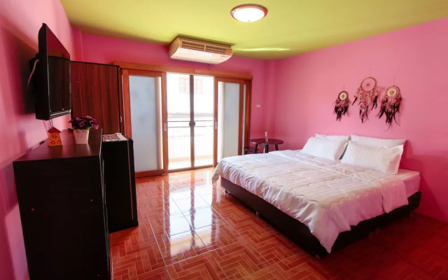 Your Hostel at Chiang Mai - Adults Only