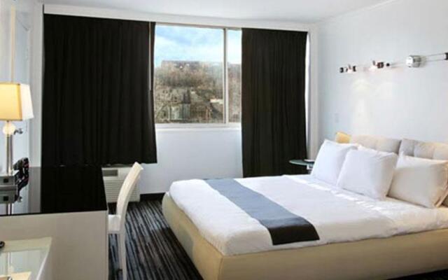 Essence Hotel Meadowlands - NYC