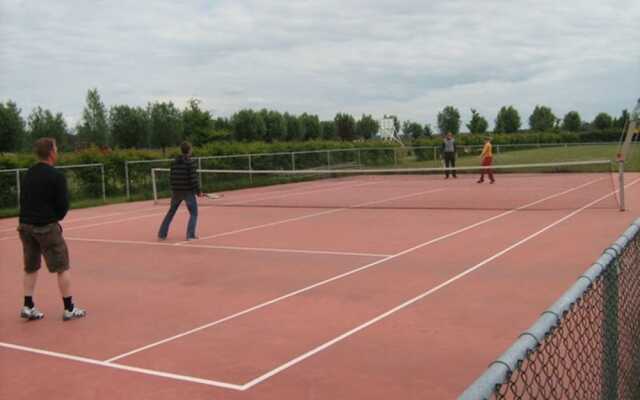 Cozy Furnished House with Garden near Nature Reserve