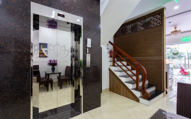 Trang An Flower Hotel