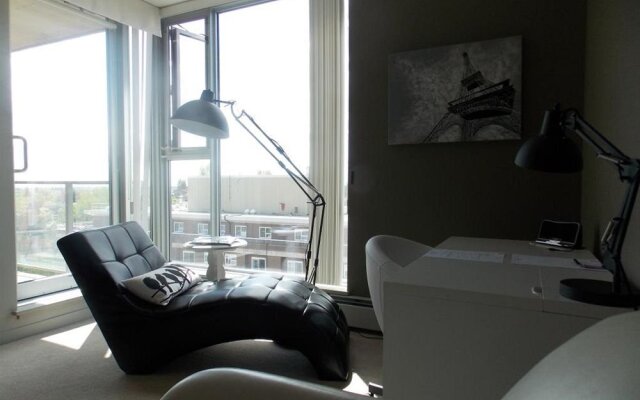 Fastlane Suites Rouleau