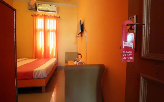 Hotel Comfort by OYO Rooms