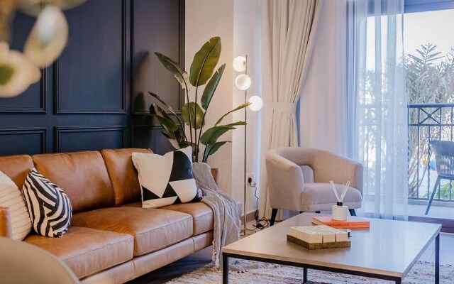 Aya - Modern 1BR Apartment with Balcony in Rahaal 2