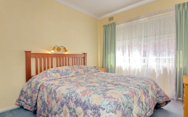 Quarterdeck, Unit 4/12 Magnus Street