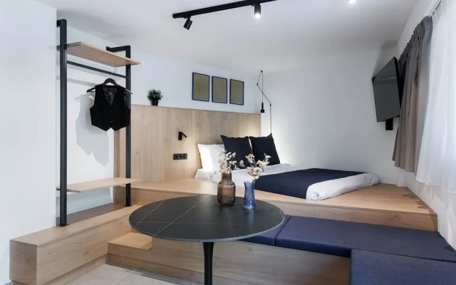 MoRe by Zoia Living