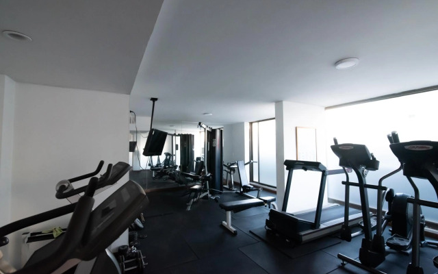 Rose Gold - 1BR Mountain View Pool Gym Mall