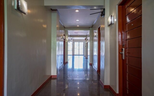 Coral Cliff Hotel