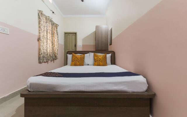 SPOT ON 68166 Sri Annapurneshhwari Residency