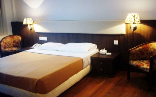 Scout Inn