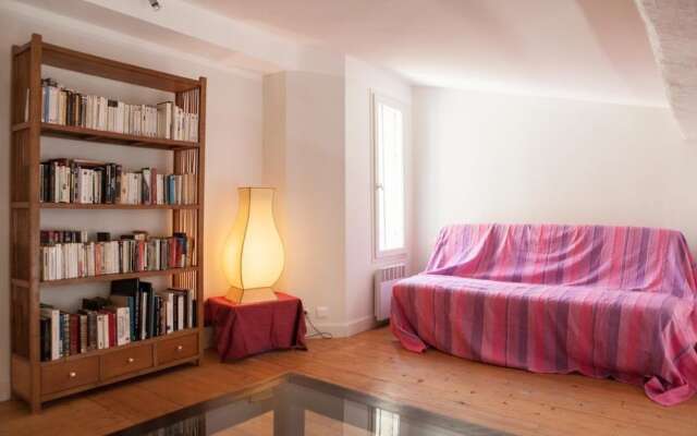 Observance -Nice  duplex apartment historic center
