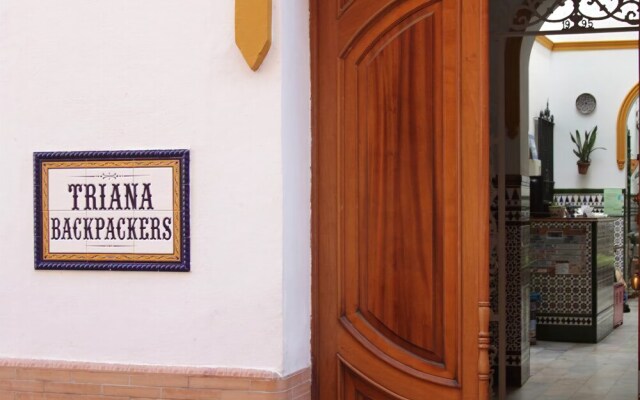 Triana Backpackers