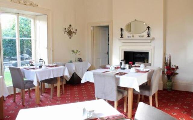Hollybank Bed  Breakfast