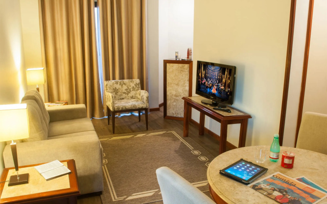 Hotel Massis