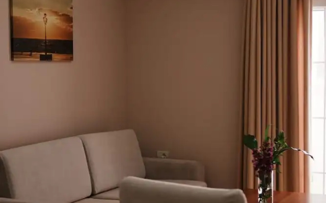 Apartments Flower Residence