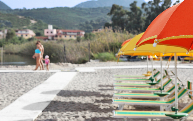 Colonna Beach Hotel Marinella