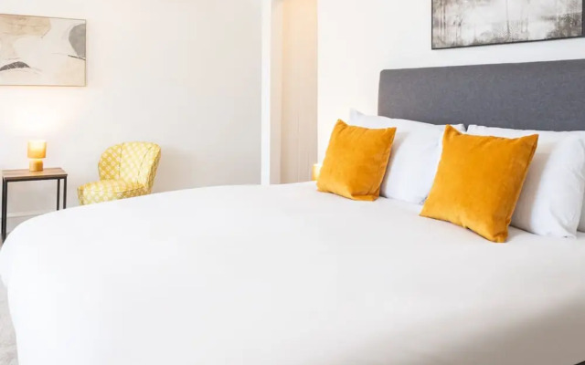 Host Stay Clifton Studio 3