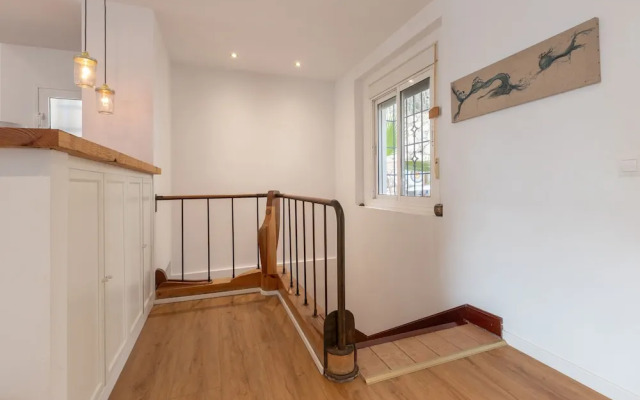 Axarqu a in Malaga With 2 Bedrooms and 1 Bathrooms