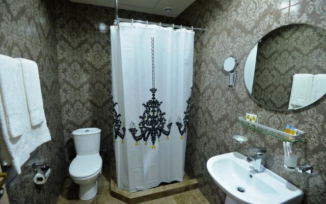 Deluxe Hotel Yerevan