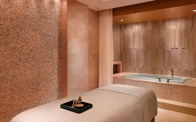 Premium Studio Near Dubai Frame Wafi Mall