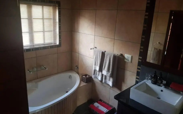 White River Country Estate Self Catering Apartment
