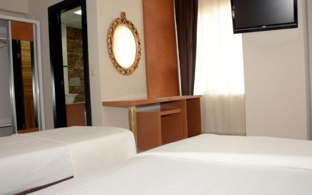 Nil Suite Hotel