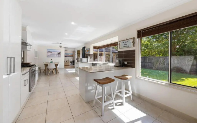 Fully Equipped Luxe Retreat, Pool, Pet Friendly, AirCon