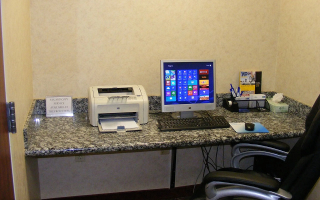 Holiday Inn Express Hotel & Suites Muskogee by IHG