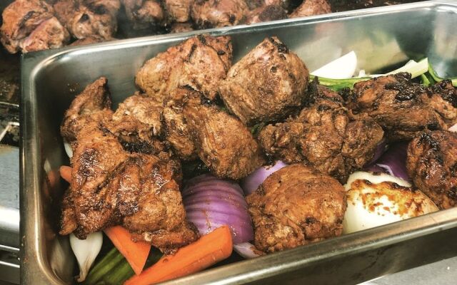 Wolf Creek Inn & Tavern