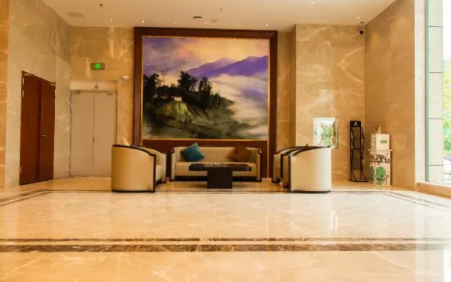 Elong Leisure Hotel (Xiangxi Baojing)