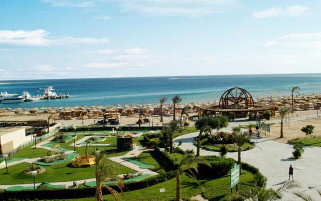 Tia Heights Makadi Bay (Formerly Le Meridien Makadi Bay)