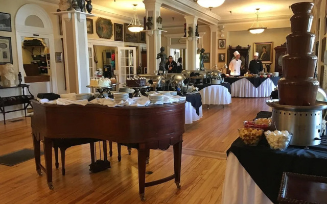 Lake Lure Inn and Spa