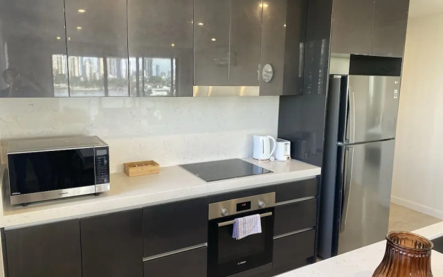 Serenity Surfers Paradise