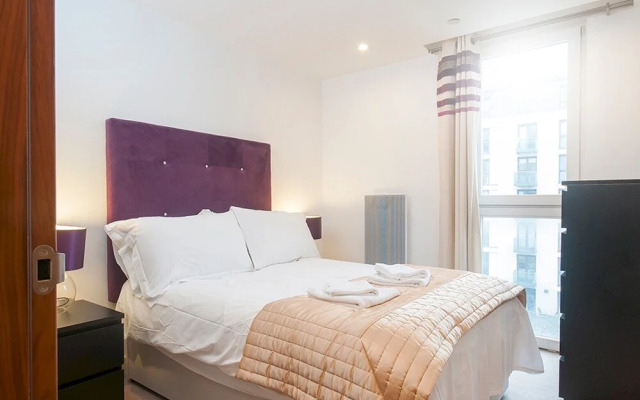 Luxurious 1 Bed Cardiff City Centre Apartment