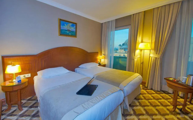 Tilia Hotel