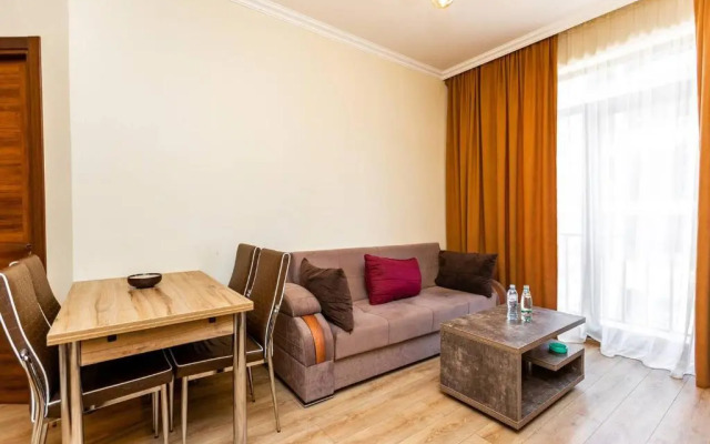 Newly Built Apt. With 1 Bedroom Central Location