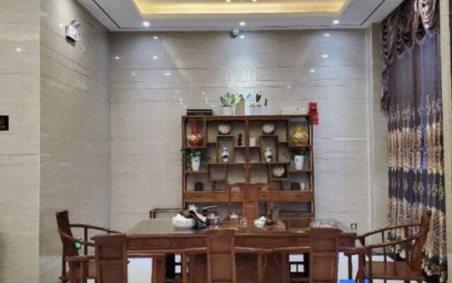 Rongdu Hotel