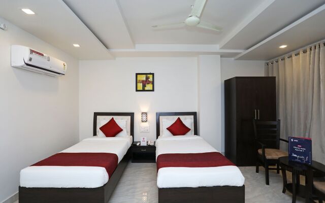 OYO 11375 Hotel G20 Inn