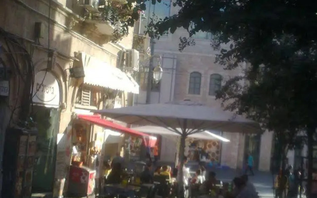 Hotel Habira