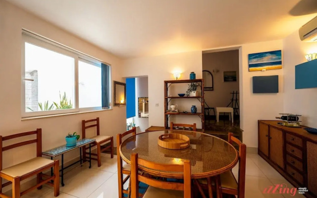 The Holiday Home Where Art Lives
